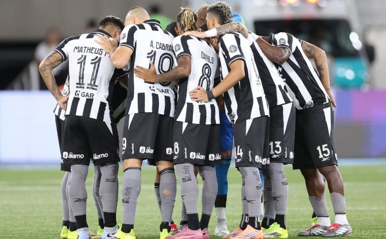 Botafogo e Vasco encaram pedreiras na Copa Sul-Americana