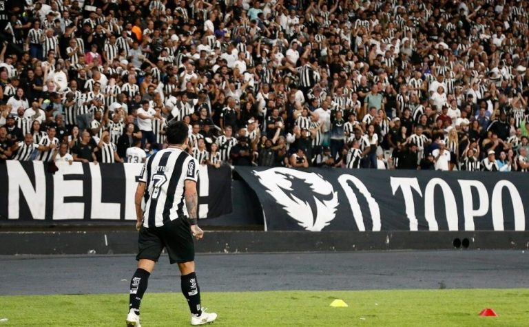 Botafogo empata e decide a Taça Rio com o Bangu