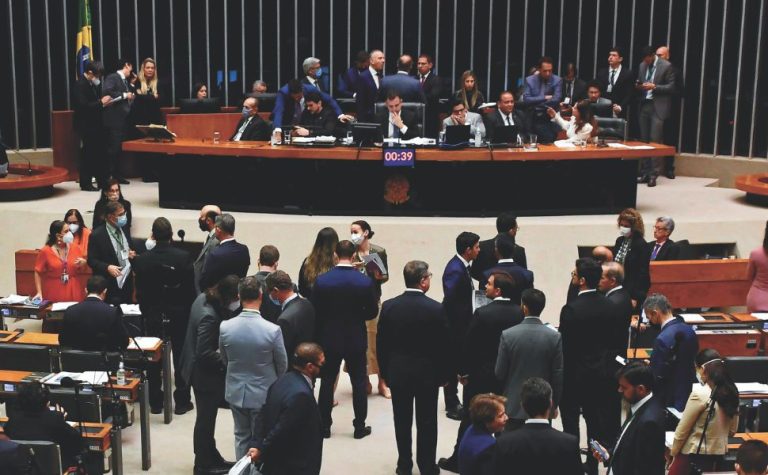 Câmara vai votar mudança que pode reduzir imposto de 375 mil no Espírito Santo
