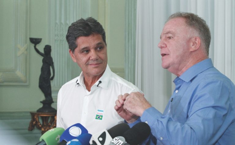 Casagrande presta contas em evento no Estádio Kleber Andrade