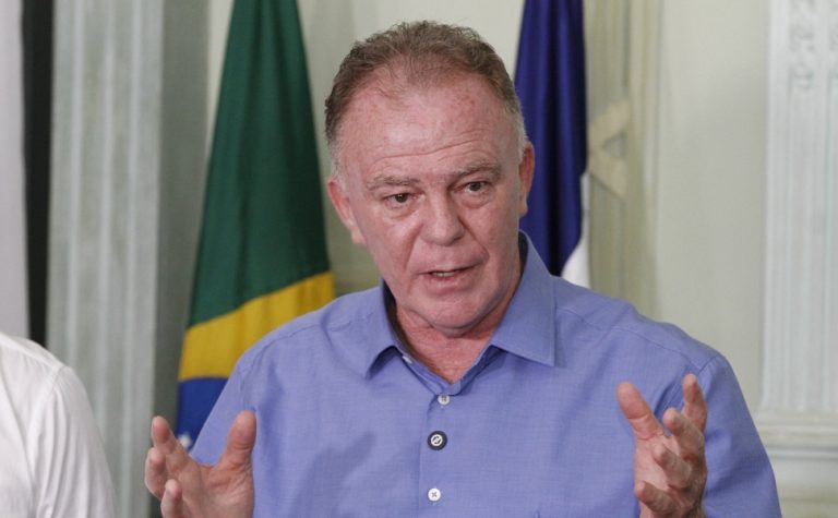 Casagrande sairá do governo do ES em abril. Veja como foi o anúncio