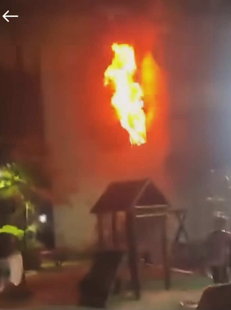 Chamas atingiram apartamento na Várzea durante a madrugada deste domingo