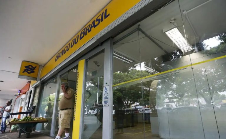 Clientes do Banco do Brasil podem renegociar dívidas até o fim do mês