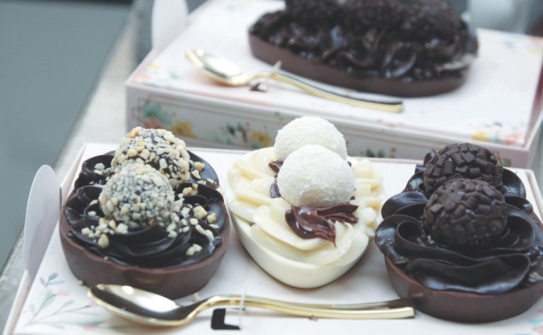 Como fazer ovos de Páscoa artesanais de brigadeiro e creme de avelã