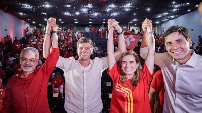 “É inegociável ter lado”, diz João Campos após PT oficializar apoio em Pernambuco
