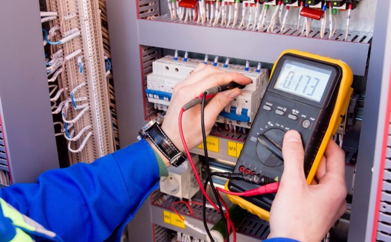 EDP abre 16 vagas para curso gratuito de eletricista na Serra