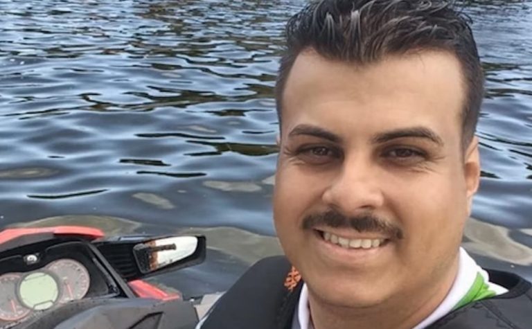 Empresário morre após colidir em jetsky pilotado pelo tio na Baía de Vitória
