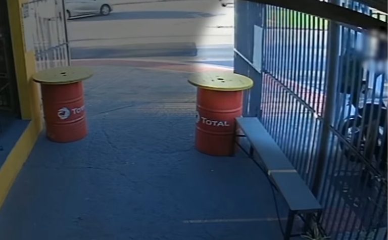 VÍDEO | Entregador é rendido e tem bicicleta elétrica levada por criminosos