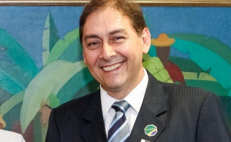 Ex-prefeito de Campo Grande mata servidor, é preso e alega legítima defesa