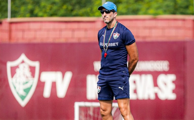 Fluminense: Savarino vira dúvida contra Corinthians