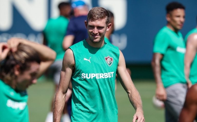 Fluminense corre para regularizar atacante Castillo para enfrentar o Remo