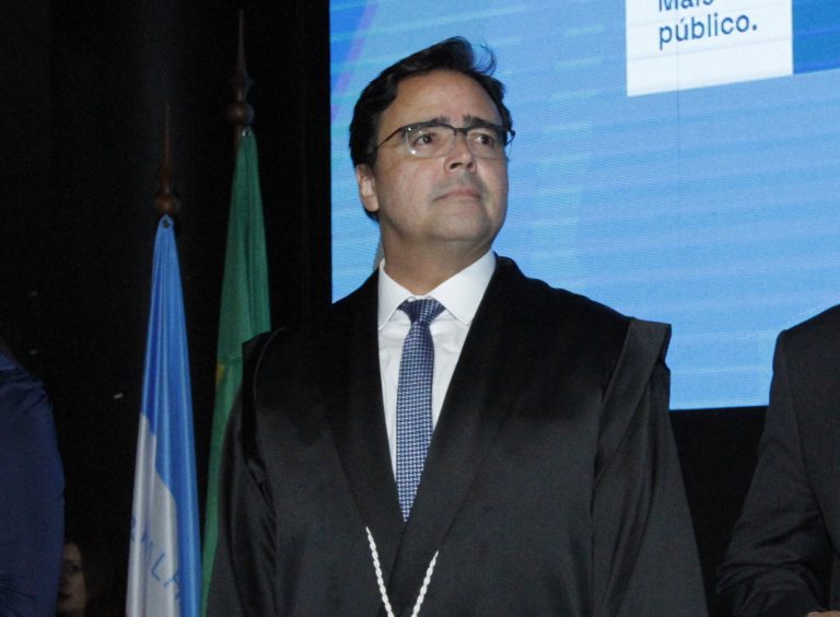 Francisco Berdeal sai na frente para seguir liderando o MP-ES