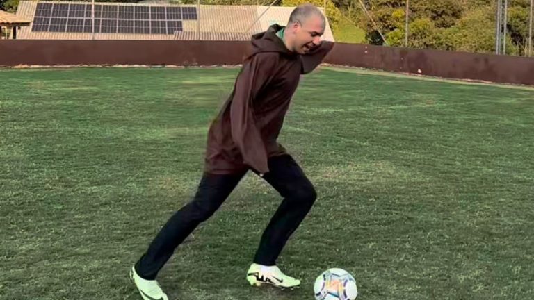 Frei Gilson anuncia jogo solidário na Arena de PE com astros do futebol