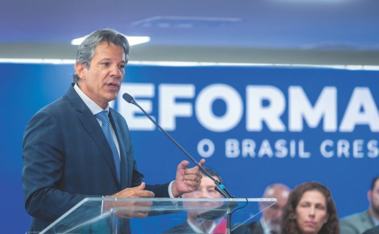 Governo Federal avalia criação de sistema de renda básica