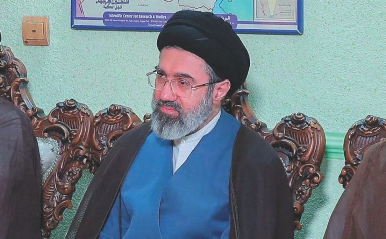 Irã confirma filho de Khamenei como novo líder; Trump ameaça eliminá-lo