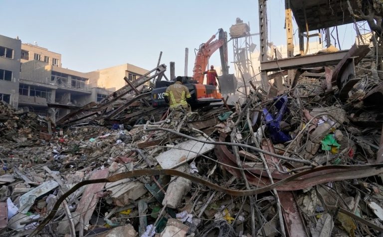Irã não ficará em silêncio após ataques a hospitais e escolas, diz Masoud Pezeshkia