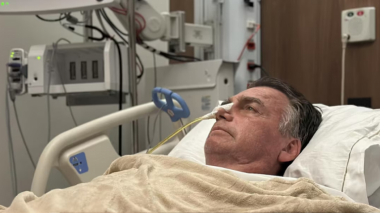 Jair Bolsonaro apresenta piora na função renal e segue na UTI