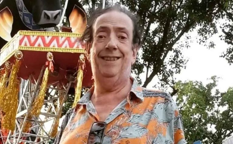 Marcos Oliveira, o Beiçola, critica o Retiro dos Artistas e abrigo se manifesta