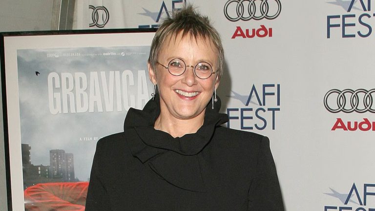 Morre Mary Beth Hurt, atriz de Hollywood, aos 79 anos de idade