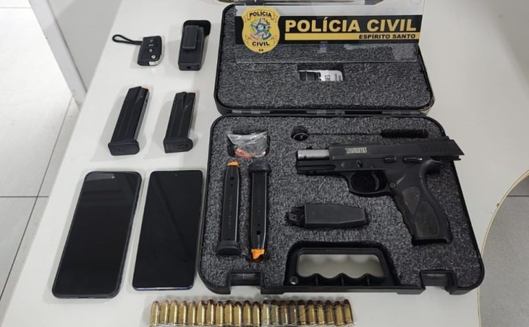 Motorista de aplicativo é preso suspeito de comercializar armas em Vila Velha