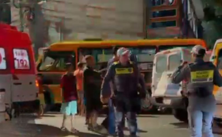 Motorista de van morre após passar mal enquanto conduzia em Vila Velha