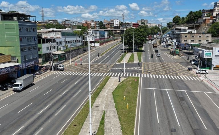 Mudanças no trânsito da Avenida Mário Gurgel, em Cariacica, passam a valer; entenda