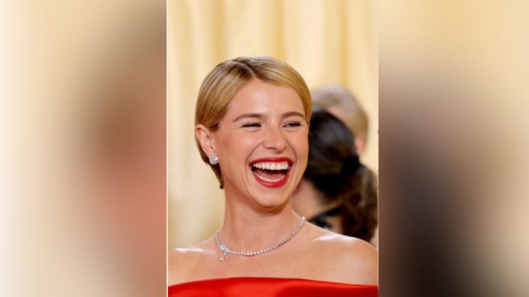 Oscar 2026: Jessie Buckley vence como Melhor Atriz por ‘Hamnet’