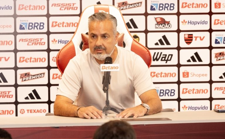 Presidente do Flamengo decide demitir José Boto, diz site