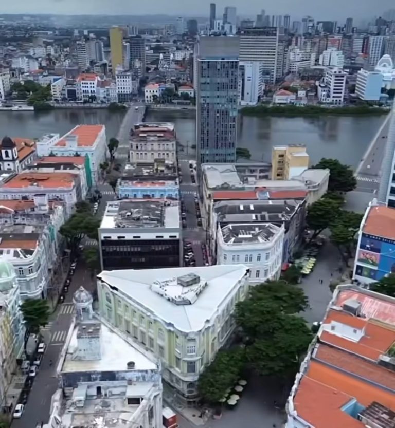 Recife lança programa integrado para impulsionar revitalização do Bairro do Recife