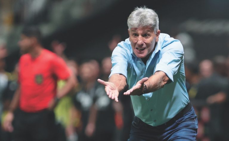 Renato Gaúcho pede salário maior para assumir o Vasco