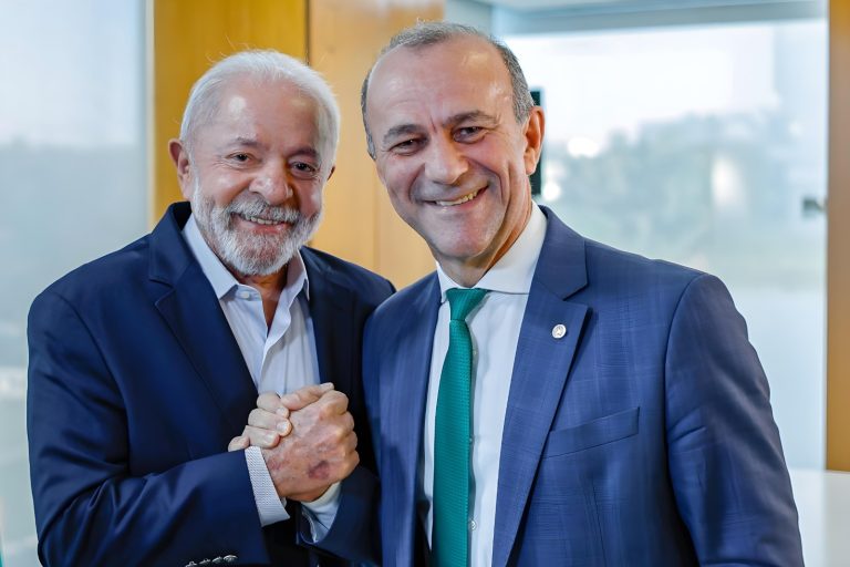 Reunião com Lula para tratar de candidatura