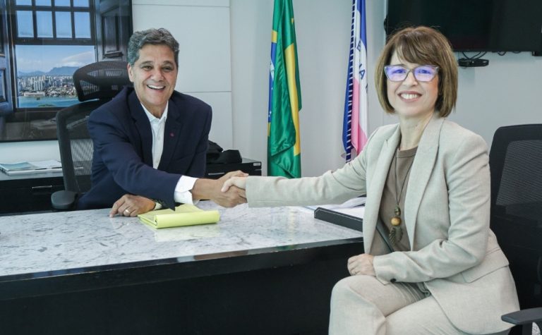 Ricardo Ferraço anuncia nova secretária da Educação do ES