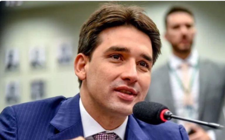 Silvio Costa Filho deixa Ministério de Portos e Aeroportos; sucessor é Tomé Barros
