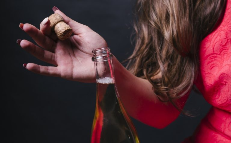 Vício em bebida: mais mulheres internadas por consumo de álcool no ES