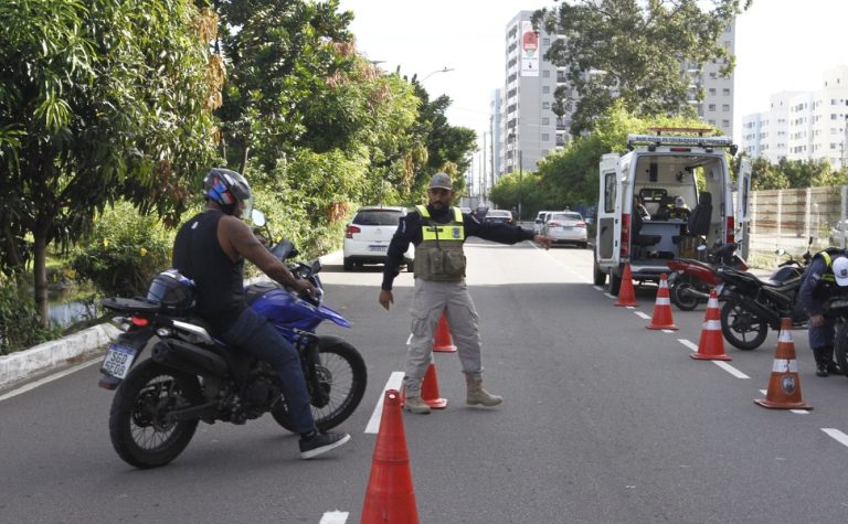 190 mil já foram multados este ano por excesso de velocidade