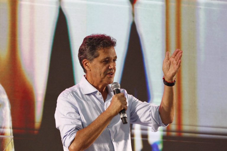 AO VIVO | Ricardo Ferraço toma posse como novo governador do ES