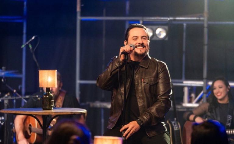 Agito com Dino Fonseca neste domingo em Vitória