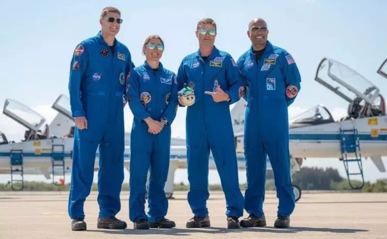 ‘Ainda não processei o que fizemos’, diz piloto da Artemis 2 após voltar da Lua