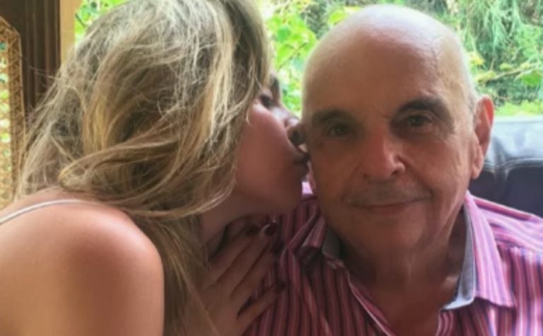 Ana Paula Renault diz que ficar no BBB 26 a impediu de morrer junto com o pai