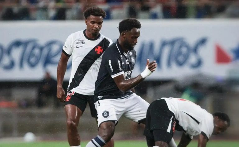 Após atraso devido à chuva, Remo e Vasco empatam pelo Brasileirão