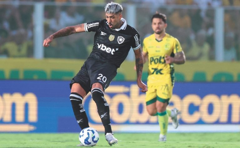 Botafogo tenta reagir contra o Mirassol em meio à crise