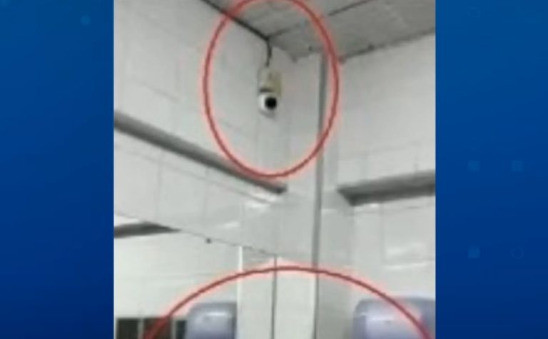 Diretora de escola do ES é afastada após câmeras serem instaladas em banheiros