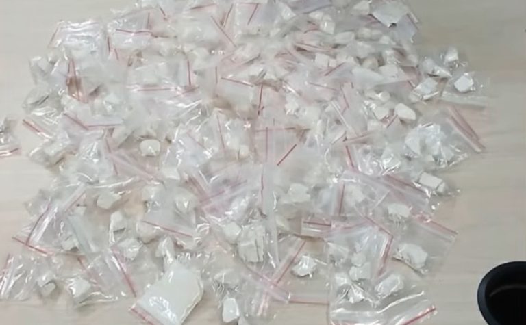 Droga conhecida conhecida como ‘Miau Miau’, famosa na Rússia, é apreendida no ES