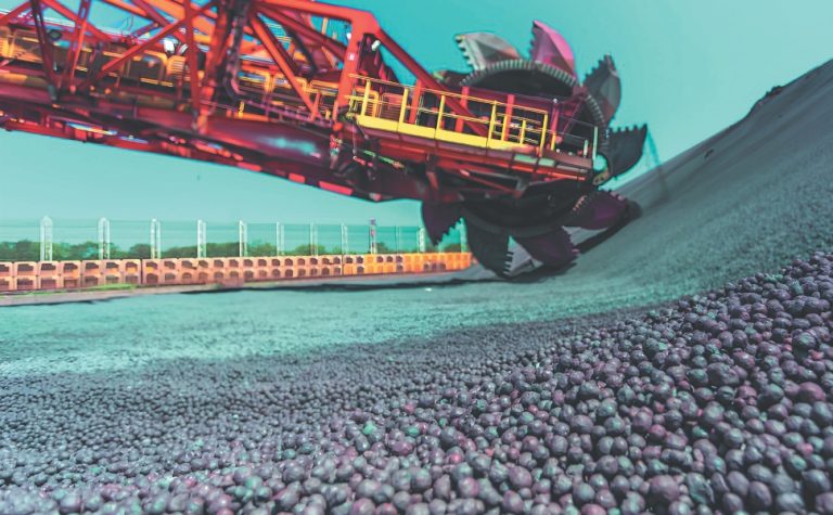 Em processo de retomada, produção da Samarco cresce em 2026