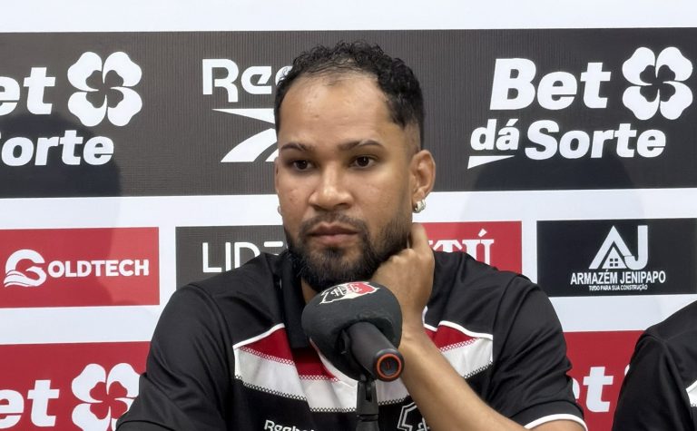 Everaldo vive expectativa de estreia contra o Amazonas