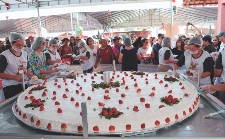 Festa do Morango volta a ser realizada em setembro