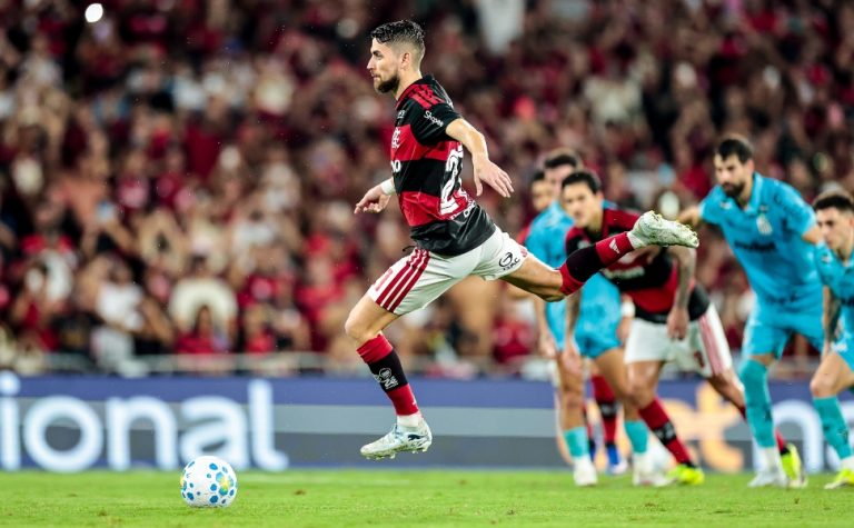 Flamengo perde Jorginho por lesão em semana dura com estreia na Libertadores