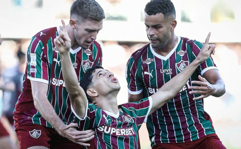Fluminense vira no fim sobre Santos de Neymar, em jogo com golaços na Vila