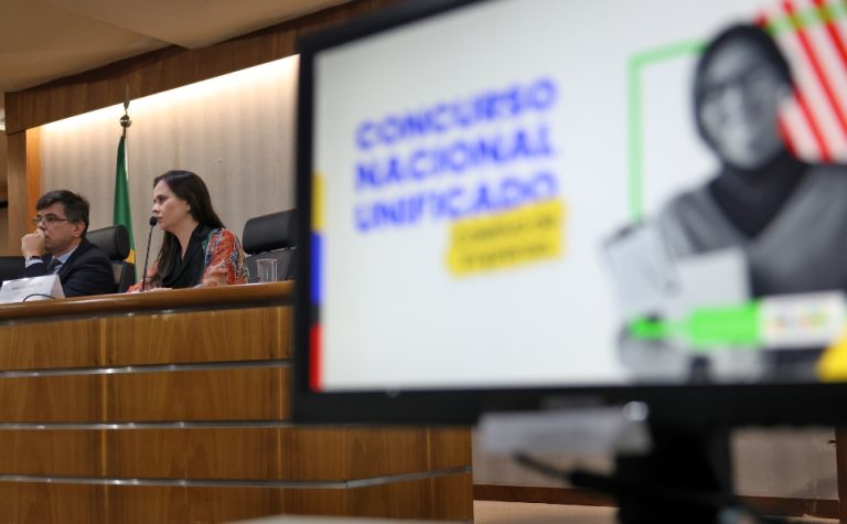 Governo federal prevê 7 mil novos servidores em 2026; posses começam em maio