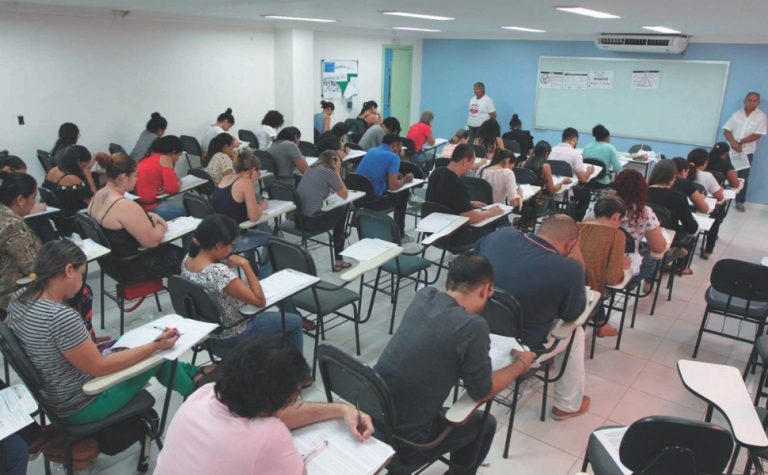 Governo federal vai abrir até 24 mil vagas em concursos com nova lei